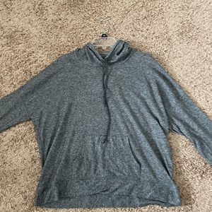American Eagle grey cropped hoodie